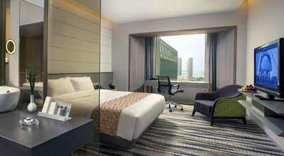 Carlton Hotel, private Singapore Tours