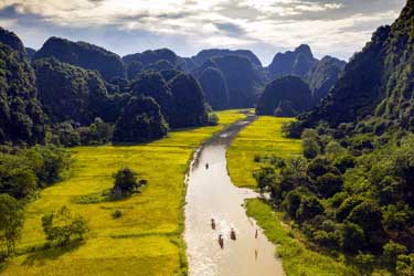 Tam Coc, Vietnam Tours and family vacations