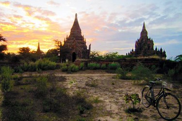 Temple Ruins on Bagan Plain, Private Myanmar Tours