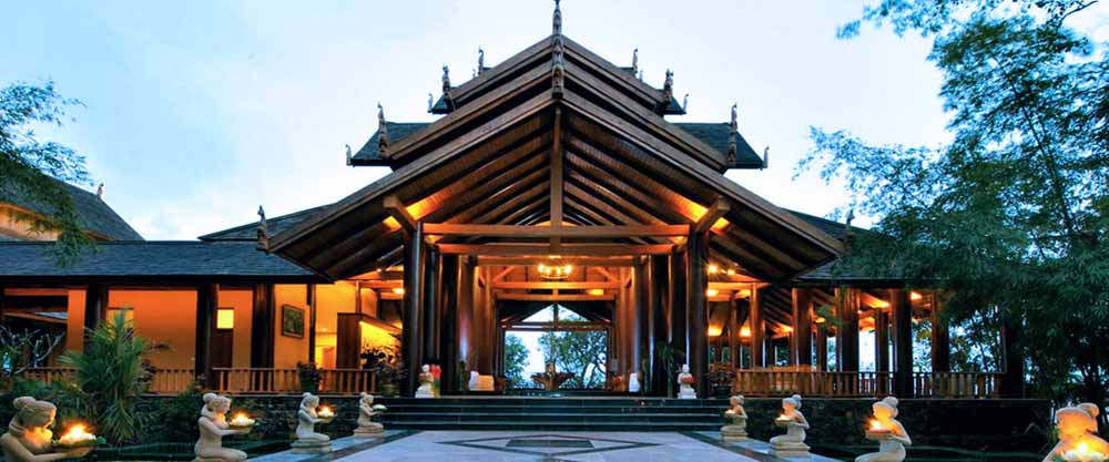 Aureum Palace, Inle Lake Holiday