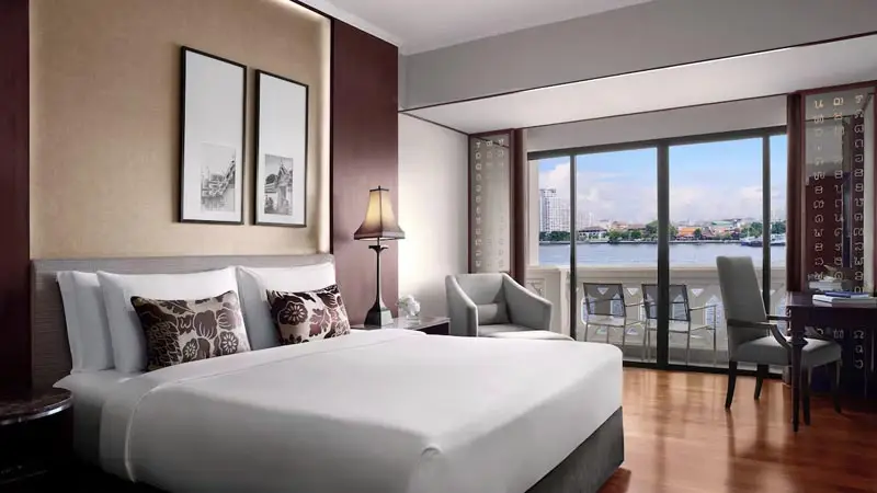 Anantara Riverside, Bangkok. Luxury hotel on banks of the Chayo Phraya