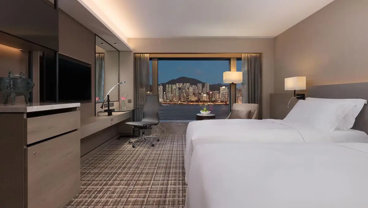 HK_NewWorldMillinium7