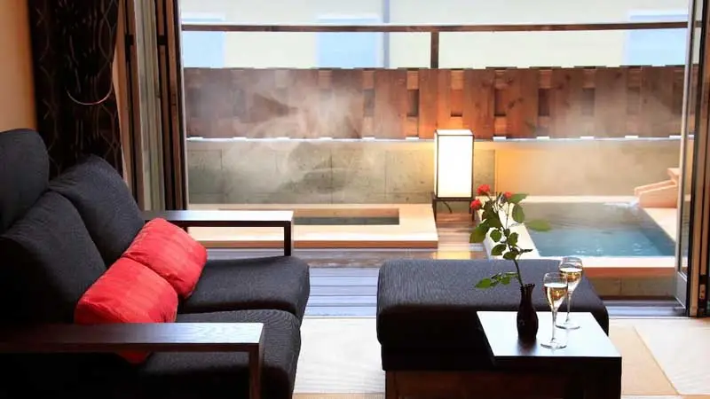 Tensui Saryo, traditional ryokan stay with open air bath in Hakone