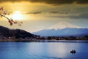 Sunset on Lake Kawaguchi with backdrop of Mt. Fuji, one of Japan’s most scenic viewpoints