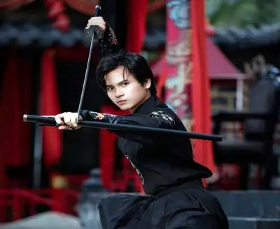 Take a Samurai Sword Training Class in Kyoto