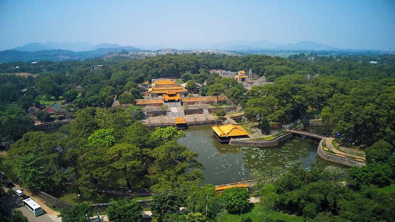 Hue - Azerai La Residence Hotel & Spa image