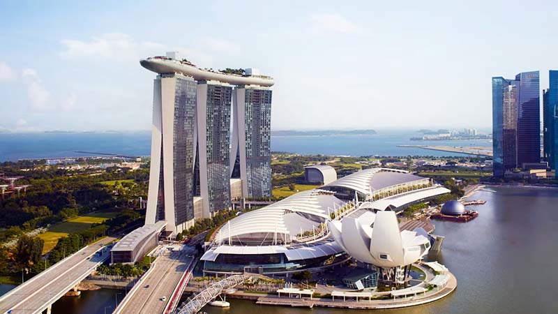 Ritz Carlton Millennia image