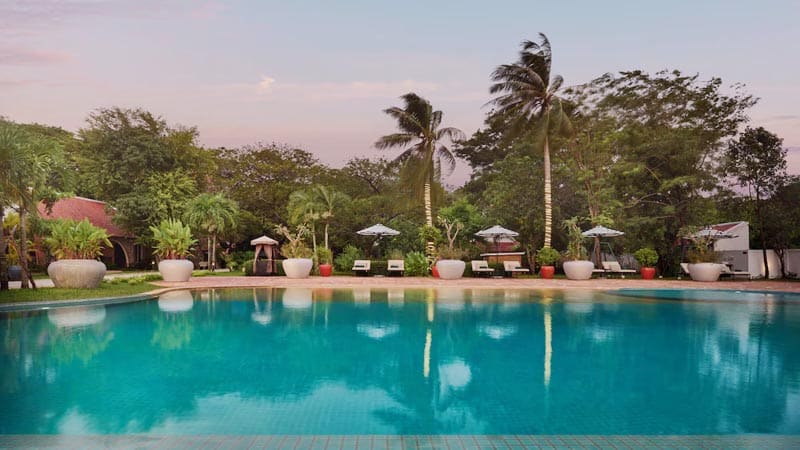 Kep_Samanea_Beach_Resort11