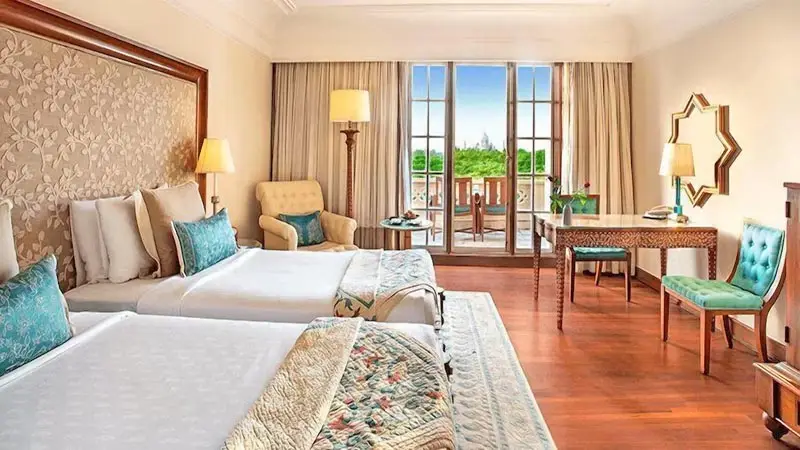 Agra_Oberoi12