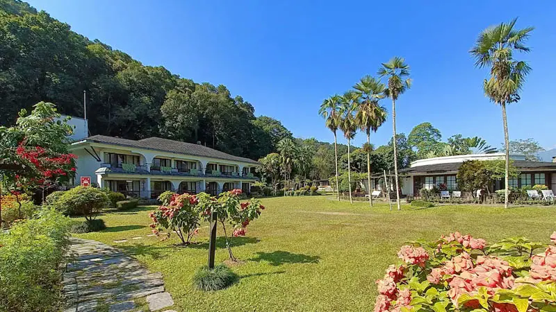 Pokhara_Fish_Tail_Lodge2
