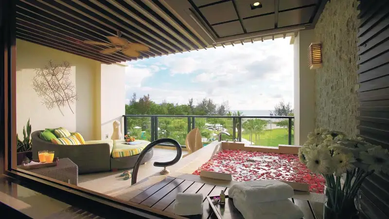 Kota-Kinabalu_Shangri-La_Rasa_Ria2