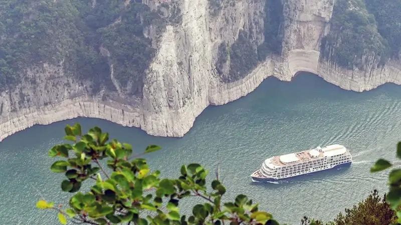 Yangtze - Santuary Yangzi Explorer image